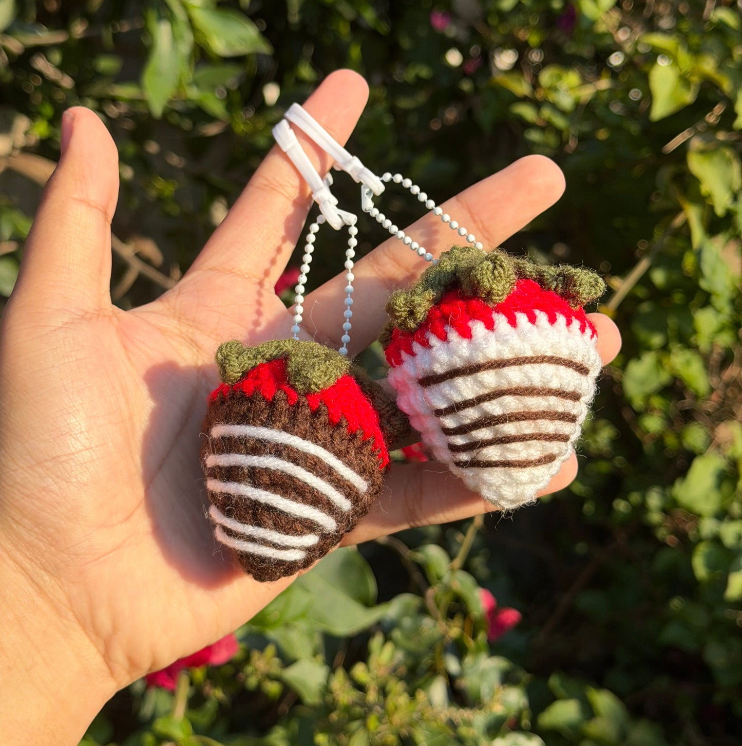 Chocolate Covered Strawberry Keychain - Valentine 2026 Collection